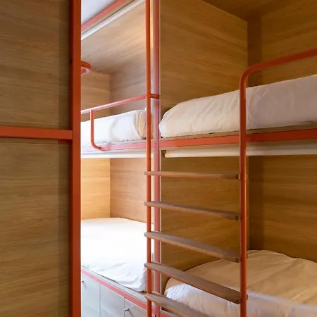 Hostel Centre *