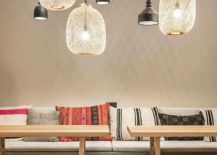 ホステル Centre *