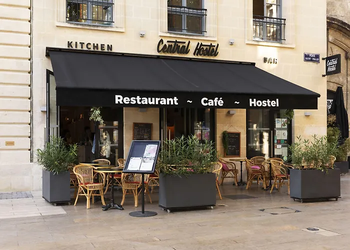 Auberge de jeunesse Centre *